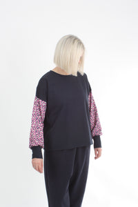 Quinn Top - Navy Pink spot sleeve