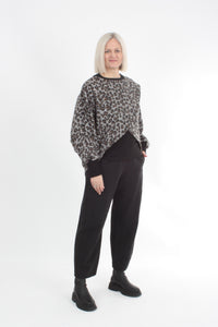 Cross Over Jumper - Leopard