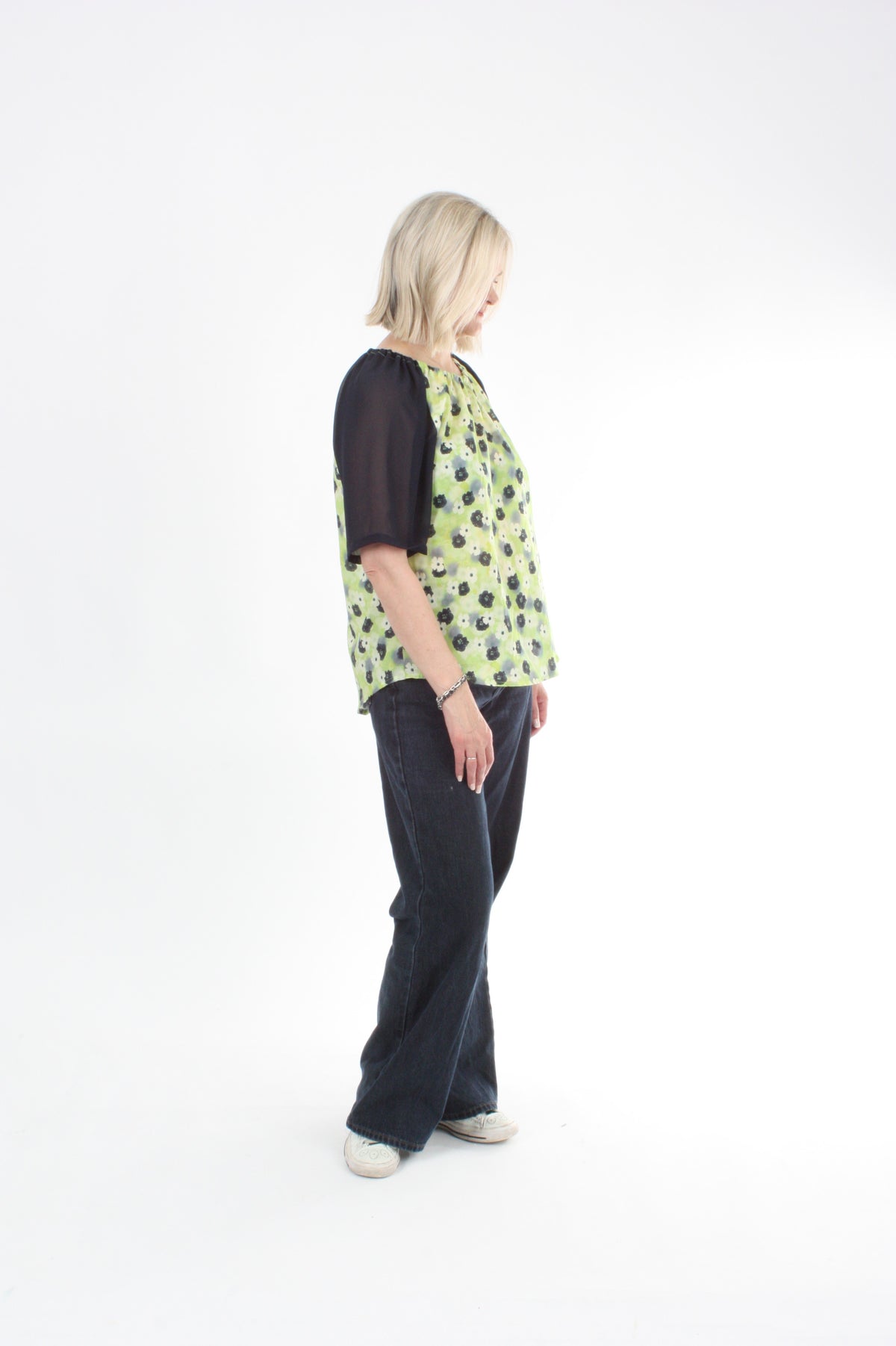 Elle Top - Navy lime floral