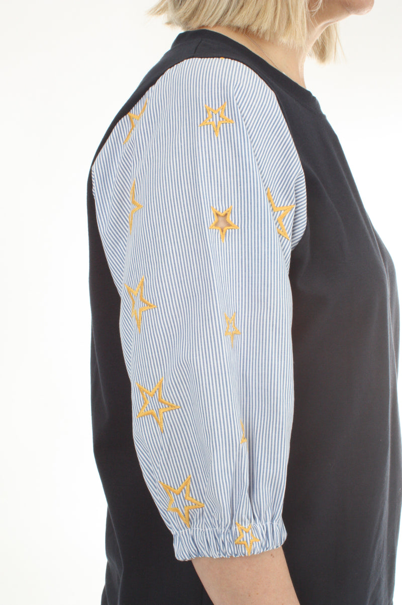 Bennie Top - Navy with stripe star sleeves