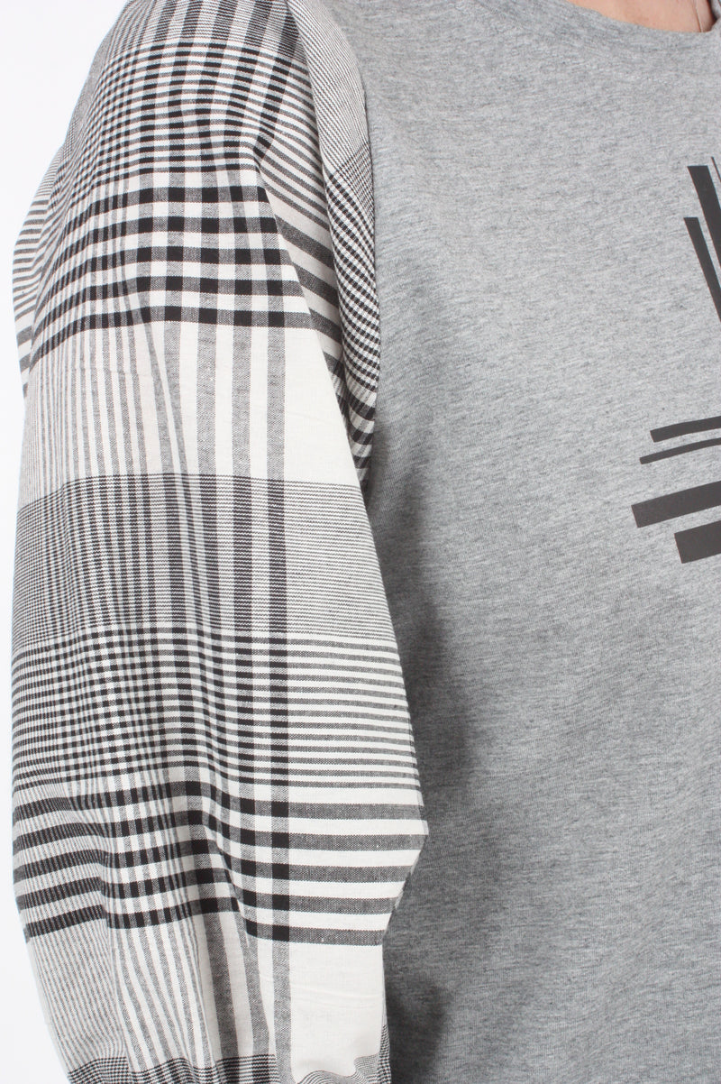 Bennie Top - Grey with line Print Sleeve
