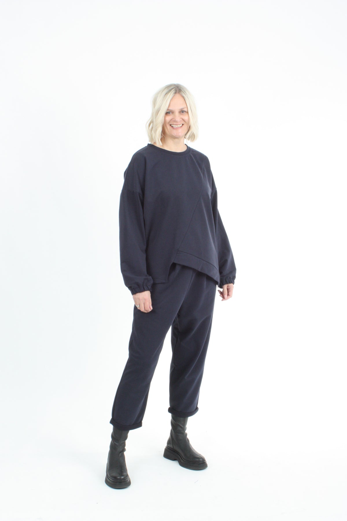 Mia Sweater - Navy