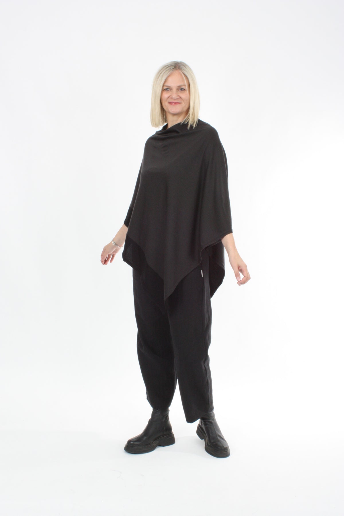 Tri Poncho Merino - Espresso with Black Trim - Pre-Order
