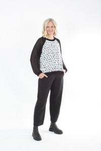 Harper Top - X print black sleeves