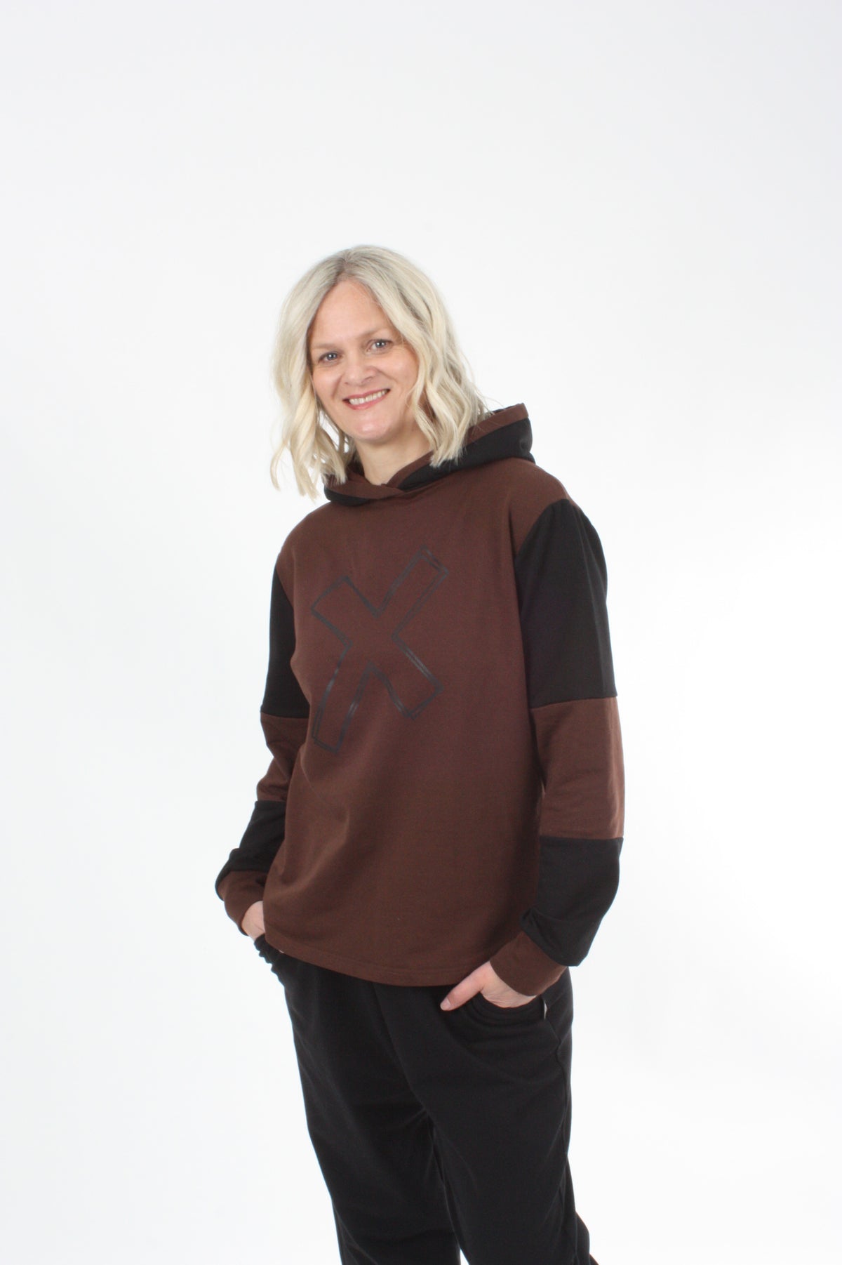 Avery Hoodie - Chocolate and Black