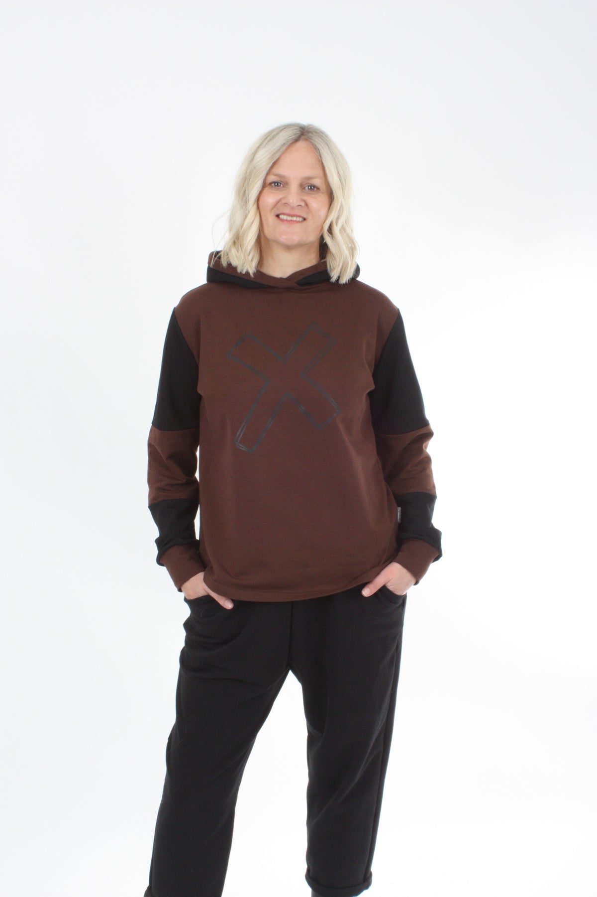 Avery Hoodie - Chocolate and Black