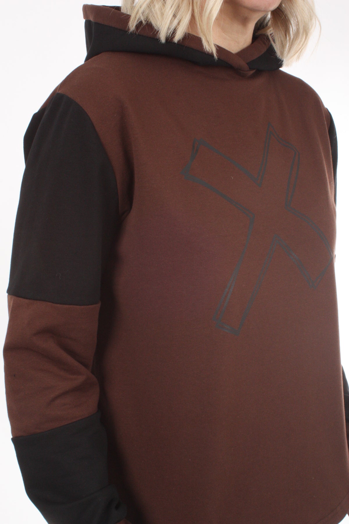 Avery Hoodie - Chocolate and Black