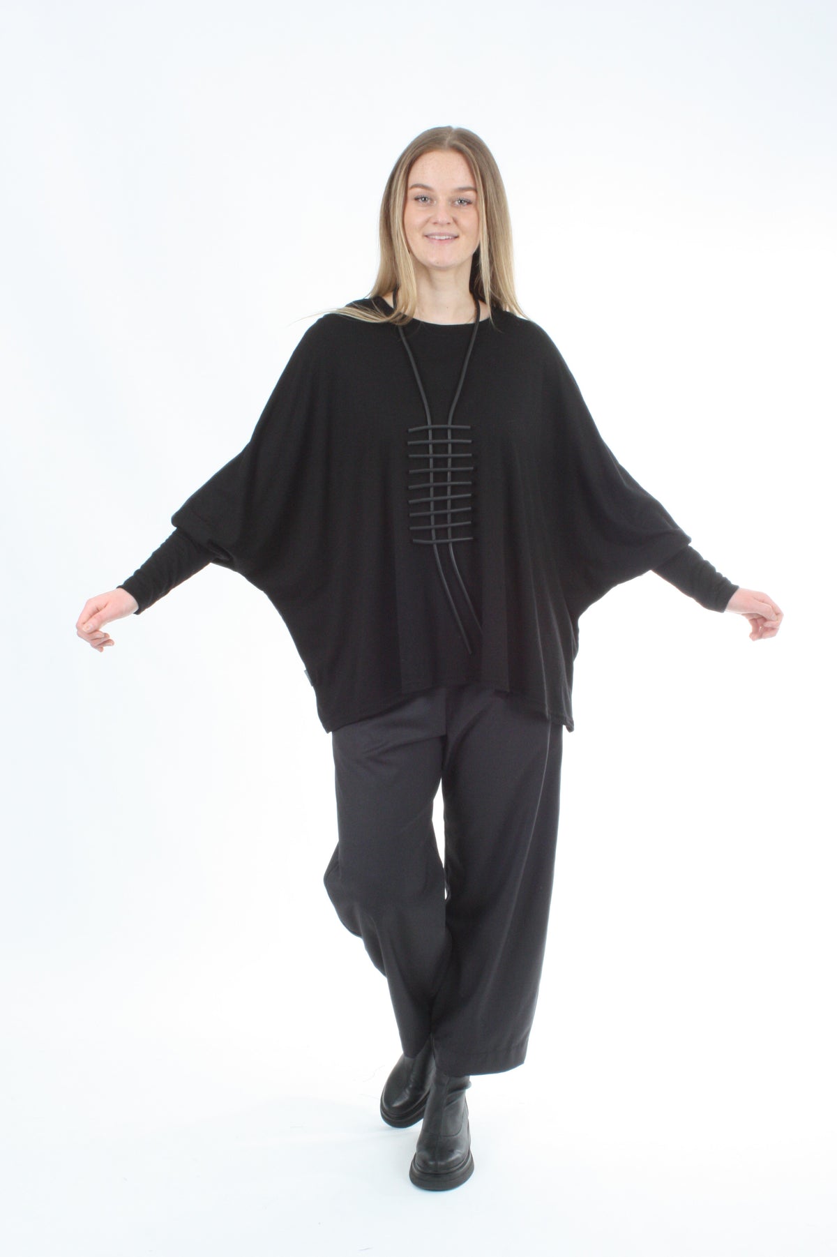 Alexa Top - Merino - Reversible Chocolate/Black - Black Cuff - Pre Order