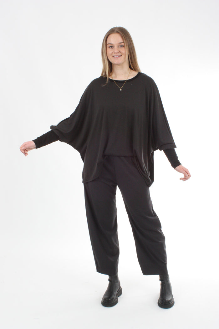 Alexa Top - Merino - Reversible Chocolate/Black - Black Cuff - Pre Order