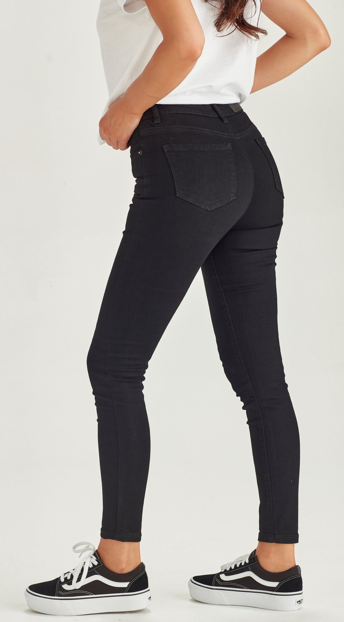 Slip Ankle Grazer Jeans Black